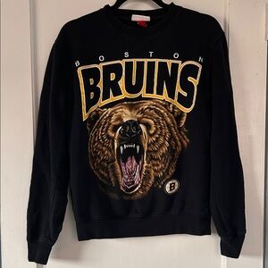 Boston Bruins pullover